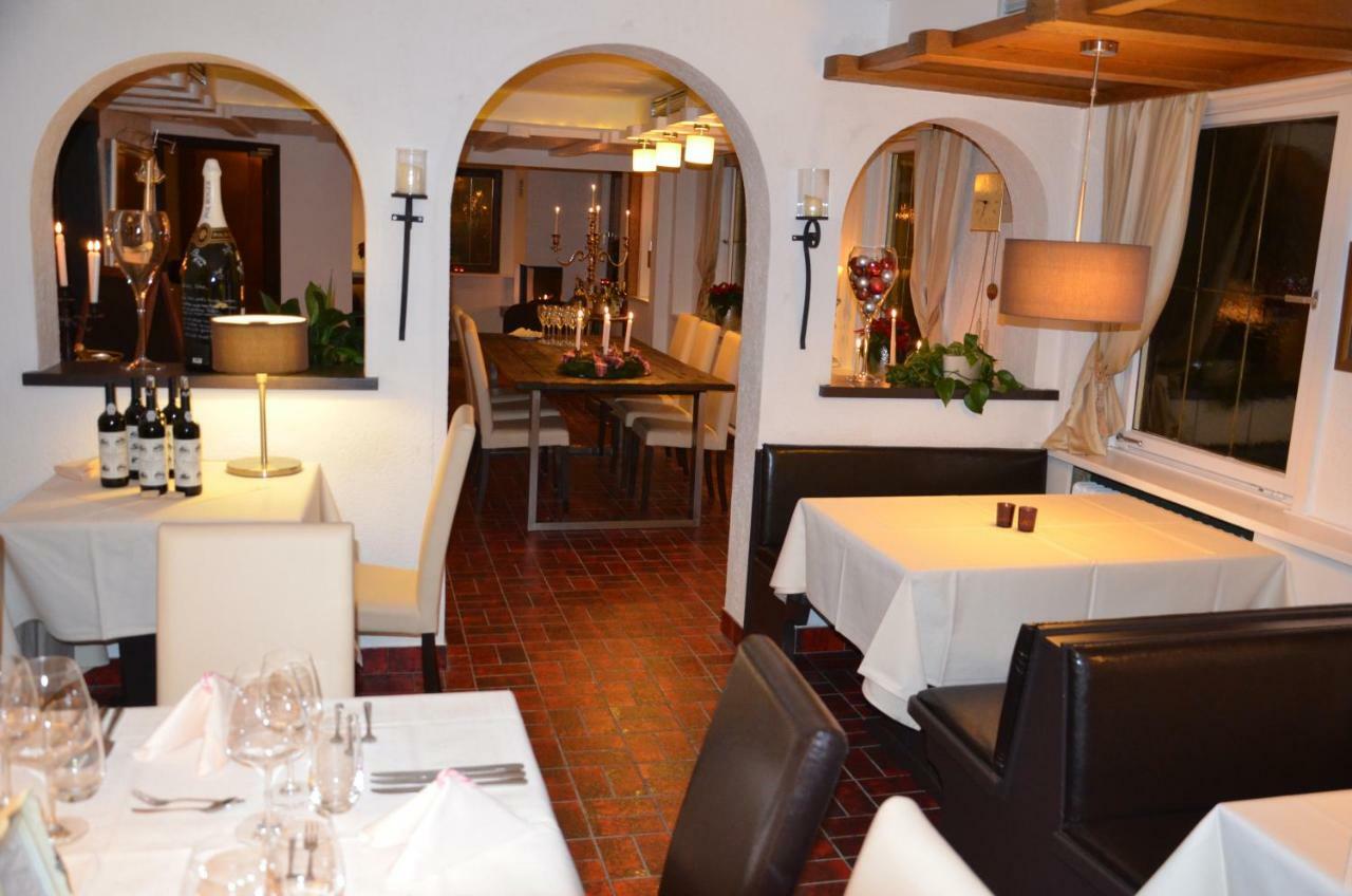 Hotel Restaurant Kniebishoehe Фройденштадт Экстерьер фото